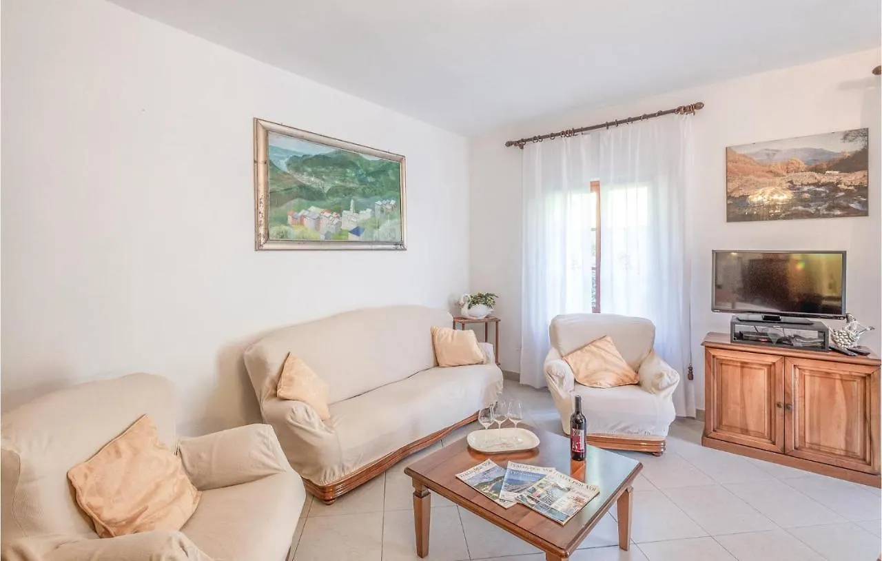 Апартаменты Casa Rosmarino Chiesanuova  0*, Chiesanuova (Liguria) Италия